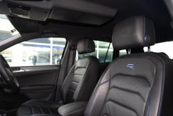 2022 Volkswagen Tiguan R