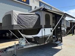 2020 New Age Caravans Wayfinder