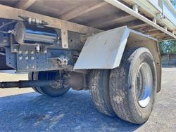 2023 Hino 300-817