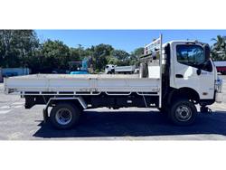2023 Hino 300-817