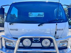2023 Hino 300-817