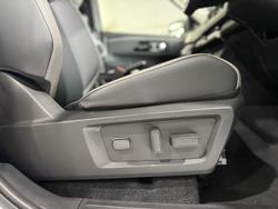 2026 Nissan Navara ST-X