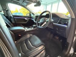 2022 Volkswagen Touareg 210TDI Elegance