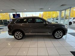 2022 Volkswagen Touareg 210TDI Elegance