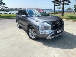 2023 Mitsubishi Outlander LS