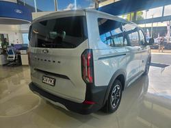 2025 Ford Tourneo Active