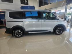 2025 Ford Tourneo Active