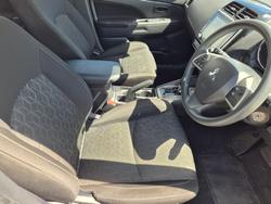 2023 Mitsubishi ASX ES