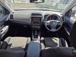 2023 Mitsubishi ASX ES