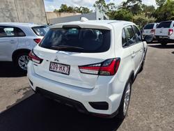 2023 Mitsubishi ASX ES