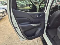 2021 Nissan Navara ST-X