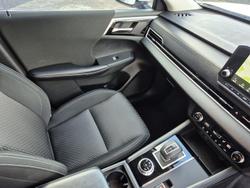 2021 Mitsubishi Outlander ES