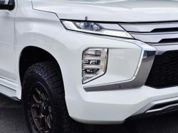 2020 Mitsubishi Pajero Sport GLS