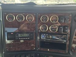 2016 Kenworth T400 Series