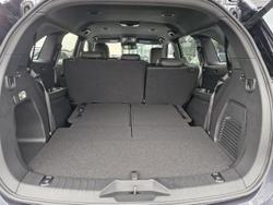 2026 Isuzu MU-X LS-T