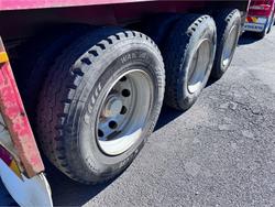 2014 Moore Tri-Axle