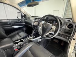 2015 Nissan Navara ST-X