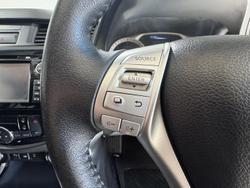 2015 Nissan Navara ST-X