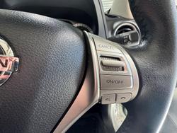 2015 Nissan Navara ST-X