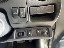 2015 Nissan Navara ST-X