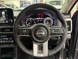 2026 Nissan Navara ST-X