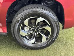 2024 Mitsubishi Pajero Sport GLS