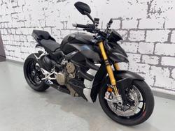 2021 Ducati Streetfighter V4 S Streetfighter Black