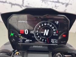 2021 Ducati Streetfighter V4 S Streetfighter Black