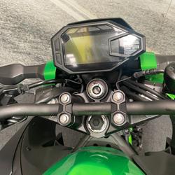 2024 Kawasaki Z500 Green