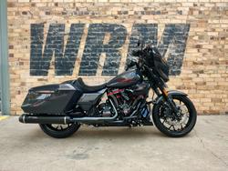 Harley-Davidson CVO Street Glide 121 (flhxse)