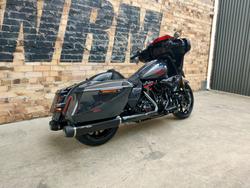 2026 HARLEY-DAVIDSON CVO ROAD GLIDE ST 121 (FLTRXSTSE) ROAD INFERNO GRAY