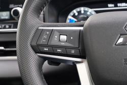 2024 Mitsubishi Outlander Exceed