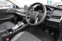 2024 Mitsubishi Outlander Exceed