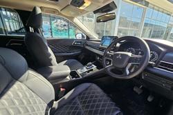 2024 Mitsubishi Outlander Exceed