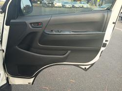 2008 Toyota Hiace Commuter