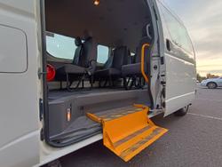 2008 Toyota Hiace Commuter