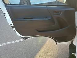 2008 Toyota Hiace Commuter