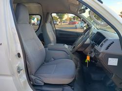 2008 Toyota Hiace Commuter