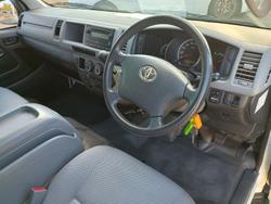 2008 Toyota Hiace Commuter