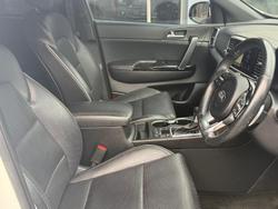 2020 Kia Sportage GT-Line
