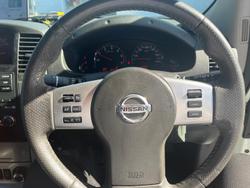 2012 Nissan Navara ST-X D40 Series 5 4X4 Dual Range Arctic White