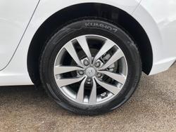 2018 Hyundai i30 Active PD MY18 Polar White