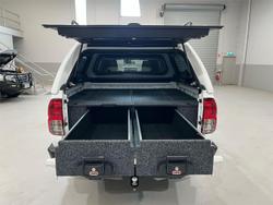 2022 Toyota Hilux SR