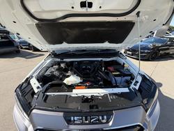 2022 Isuzu MU-X