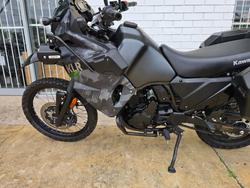 2023 Kawasaki KLR650 (KL650) ADVENTURE GRAYSTONE/FURNACE ORANGE