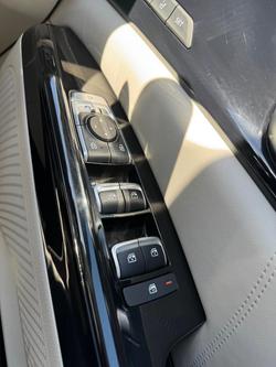 2024 Kia Carnival Platinum KA4 MY23 Panthera Metal