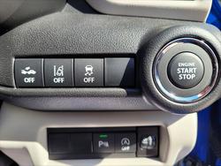2025 SUZUKI SWIFT