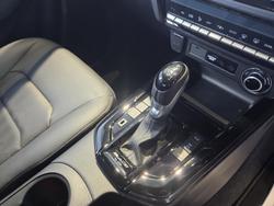 2025 Isuzu D-MAX BLADE