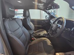 2025 Isuzu D-MAX BLADE