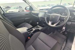 2025 Toyota Hilux Workmate